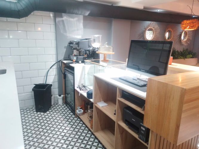 Local en arriendo en Cristo Rey, Medellín, 70 m² · foto 10 de 15