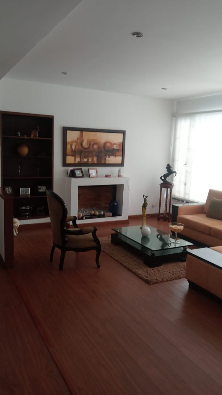 Calle 94 #16-90, Bogotá, Colombia - Photo 1