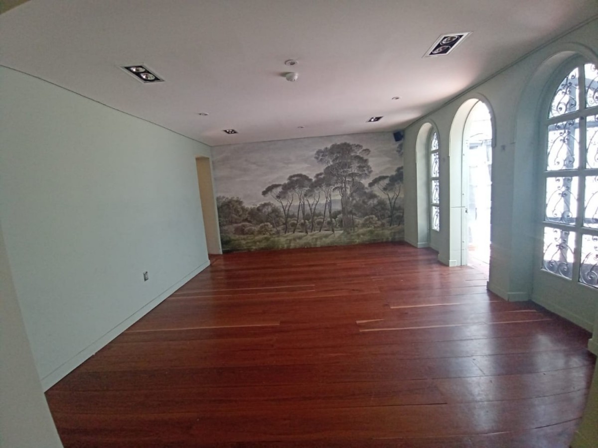 Casa en venta en Quinta Camacho, Bogotá · foto 7 de 24