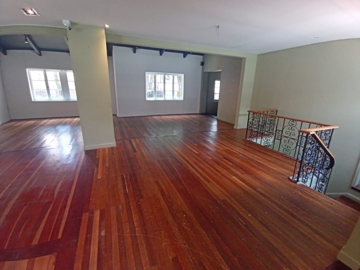 Casa en venta en Quinta Camacho, Bogotá · foto 8 de 24