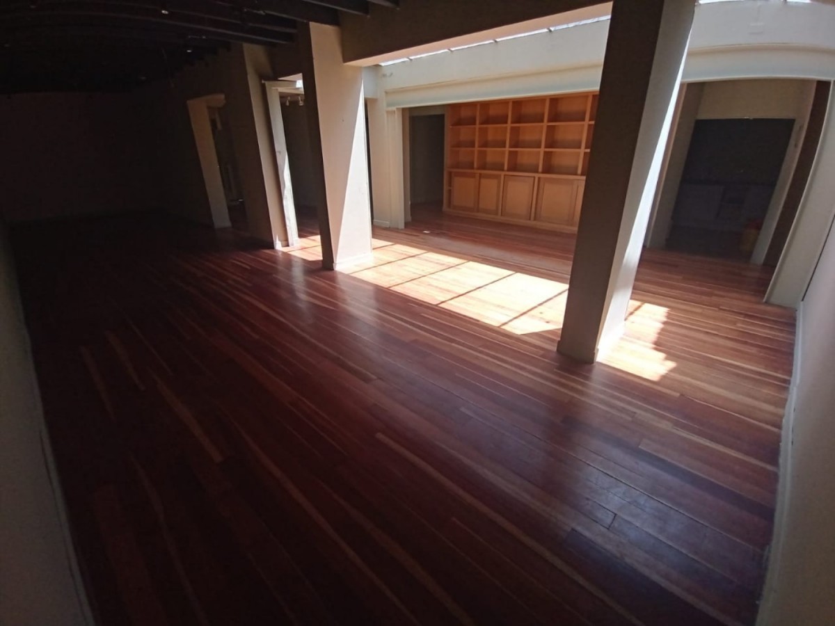Casa en venta en Quinta Camacho, Bogotá · foto 9 de 24