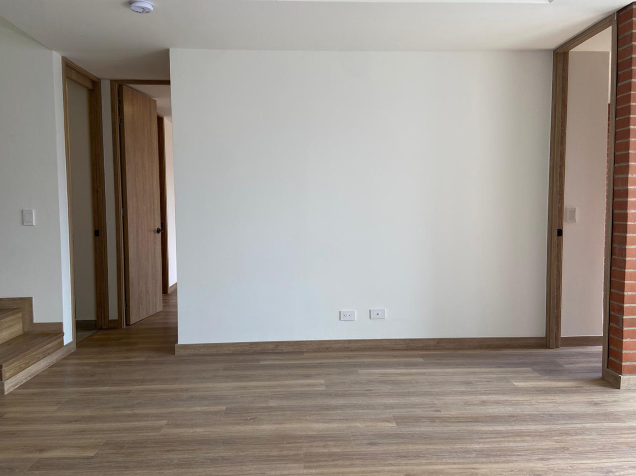 Apartamento en arriendo en Loma Del Barro, Envigado · foto 16 de 20