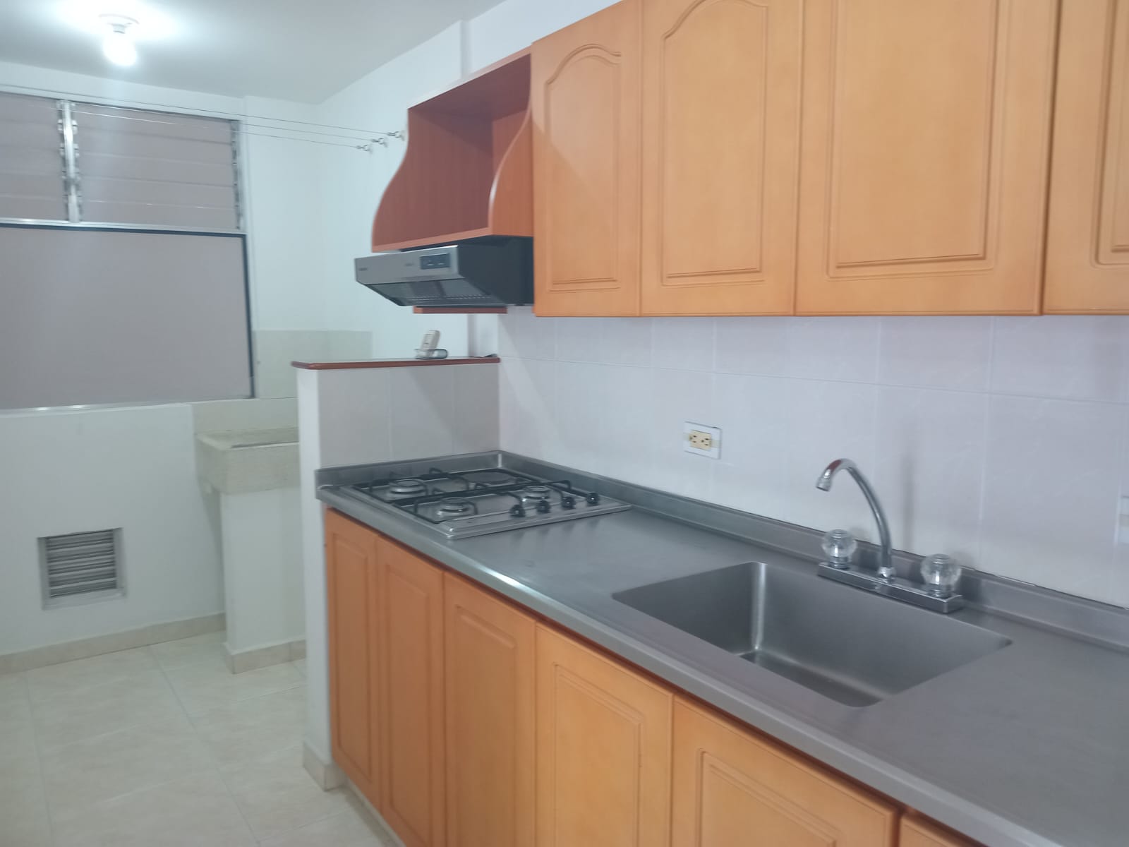 Apartamento en arriendo en El Poblado, Medellín · foto 6 de 14