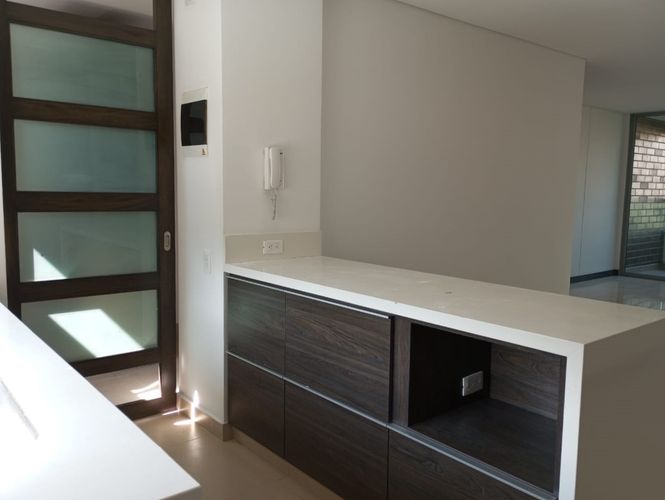 Apartamento en venta en El Poblado, Medellín · foto 8 de 20