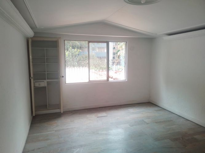 Local en arriendo en Laureles, Medellín, 610 m² · foto 7 de 17