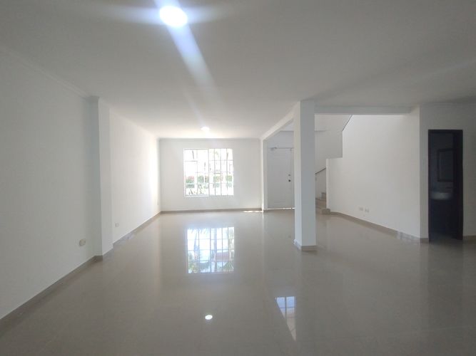 Casa de 3 alcobas en venta en Cr.La Castellana, Barranquilla, 250 m² · foto 10 de 24