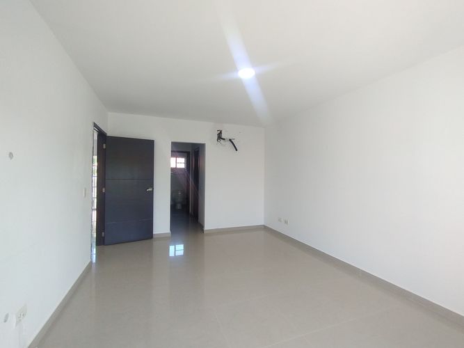 Casa de 3 alcobas en venta en Cr.La Castellana, Barranquilla, 250 m² · foto 13 de 24