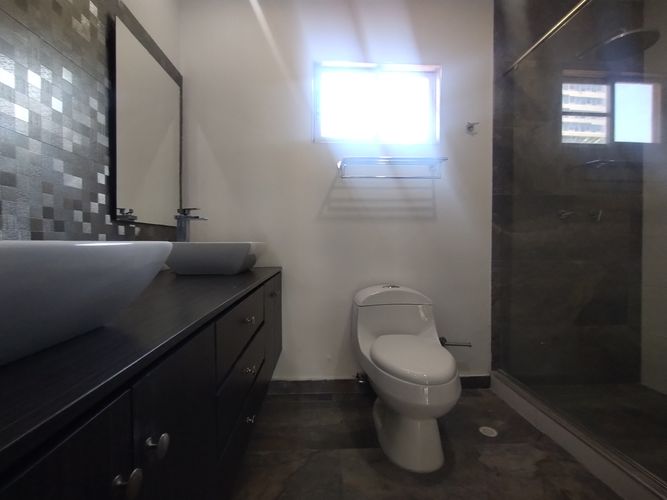 Casa de 3 alcobas en venta en Cr.La Castellana, Barranquilla, 250 m² · foto 20 de 24