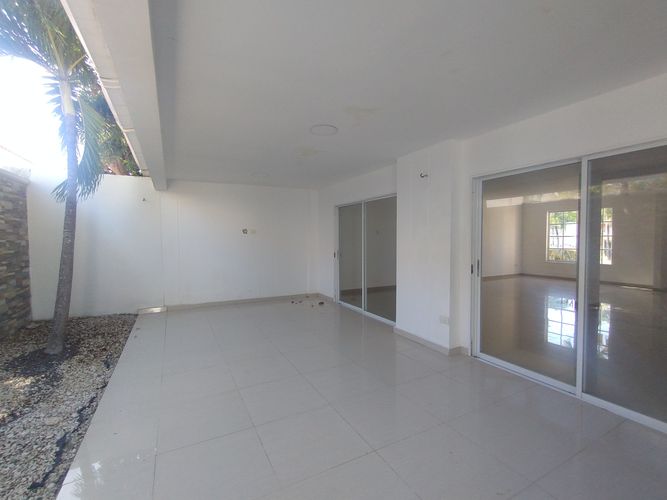 Casa de 3 alcobas en venta en Cr.La Castellana, Barranquilla, 250 m² · foto 23 de 24