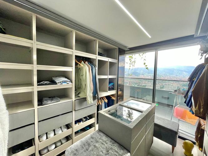 Apartamento de 2 alcobas en venta en Las Palmas, Medellín, 133 m² · foto 13 de 24