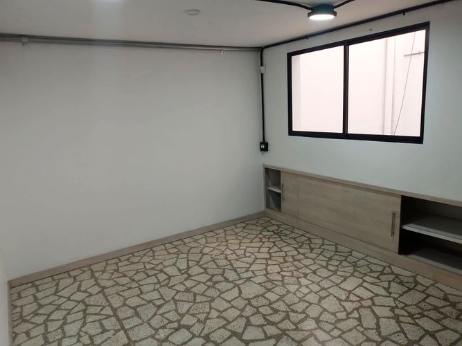 Local en arriendo en Laureles, Medellín, 200 m² · foto 15 de 19
