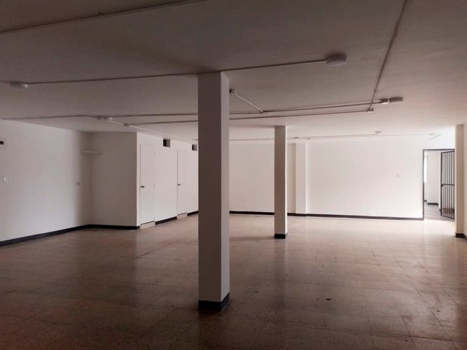Local en arriendo en Laureles, Medellín, 161 m² · foto 8 de 17