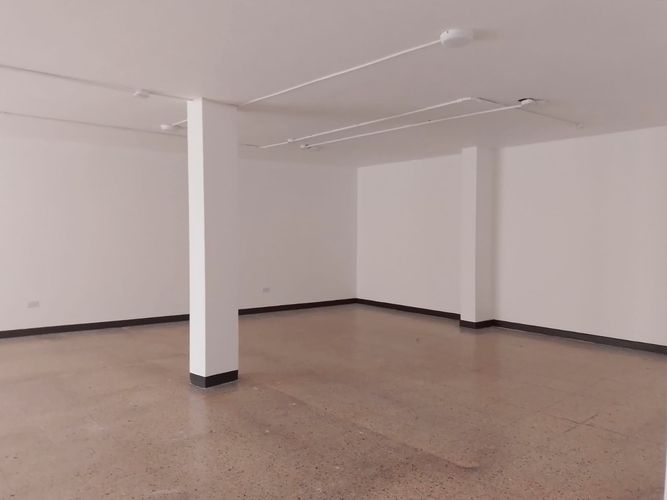Local en arriendo en Laureles, Medellín, 161 m² · foto 9 de 17