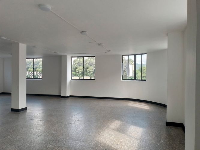 Local en arriendo en Laureles, Medellín, 161 m² · foto 10 de 17
