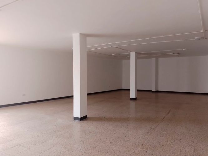 Local en arriendo en Laureles, Medellín, 161 m² · foto 13 de 17