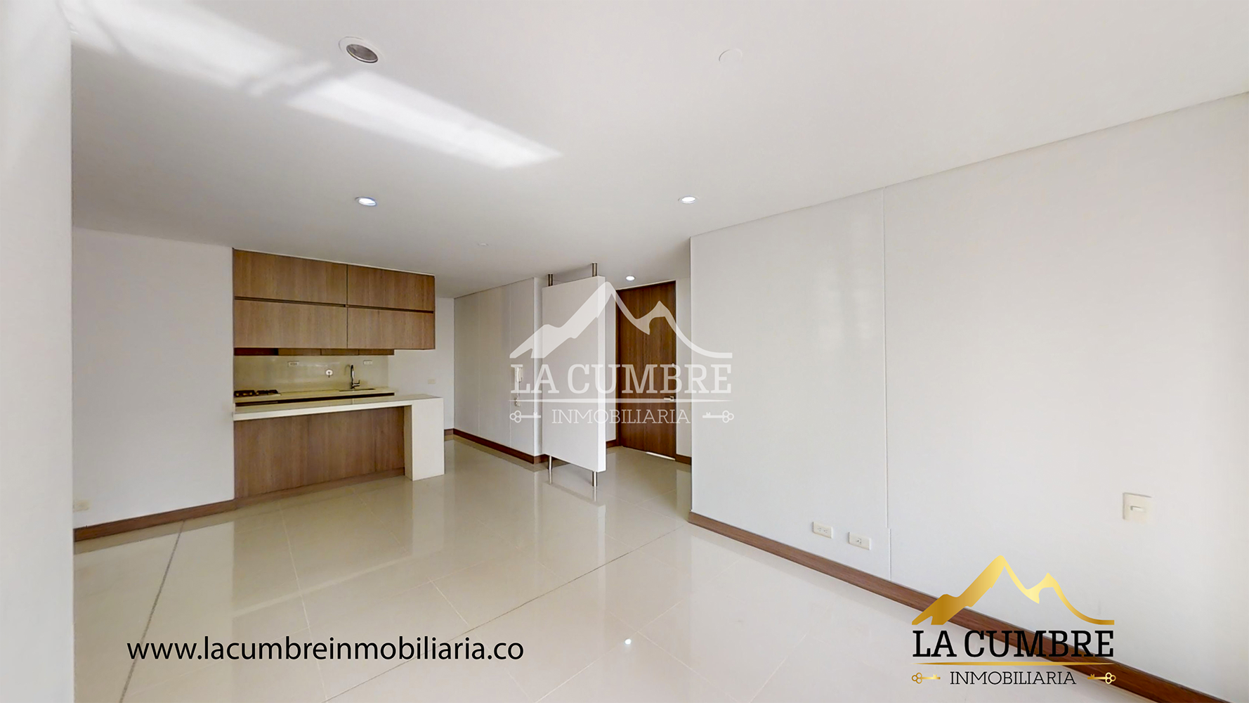 Apartamento en arriendo en Castropol, Medellín · foto 3 de 13