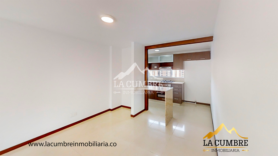 Apartamento de 3 alcobas en arriendo en Los Balsos, Medellín, 130 m² · foto 8 de 18