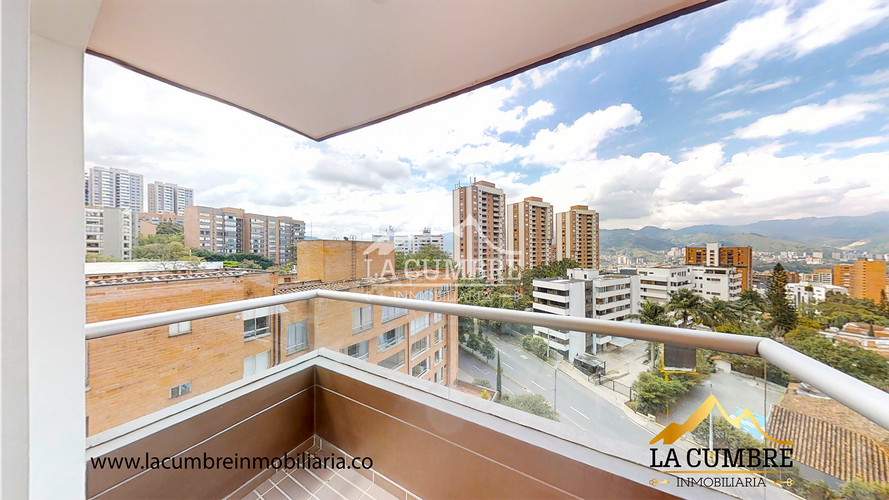 Apartamento de 3 alcobas en arriendo en Los Balsos, Medellín, 130 m² · foto 16 de 18