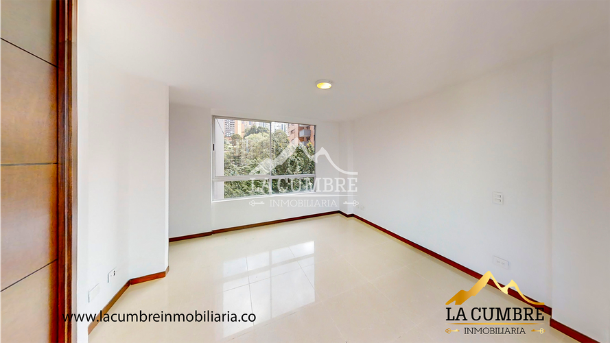Apartamento de 3 alcobas en arriendo en Los Balsos, Medellín, 130 m² · foto 17 de 18