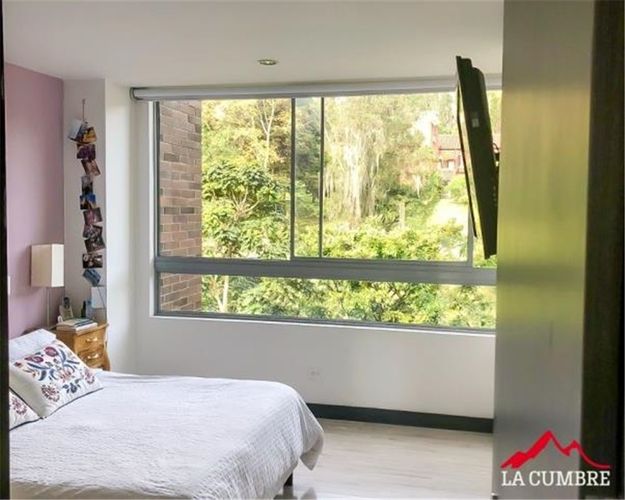 Apartamento de 2 alcobas en arriendo en Los Balsos, Medellín, 92 m² · foto 8 de 8