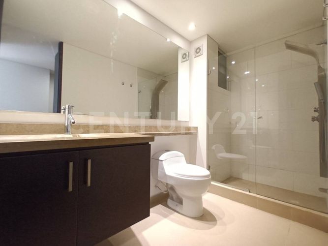 Apartamento en venta en Lagos De Cordoba, Bogotá · foto 9 de 24