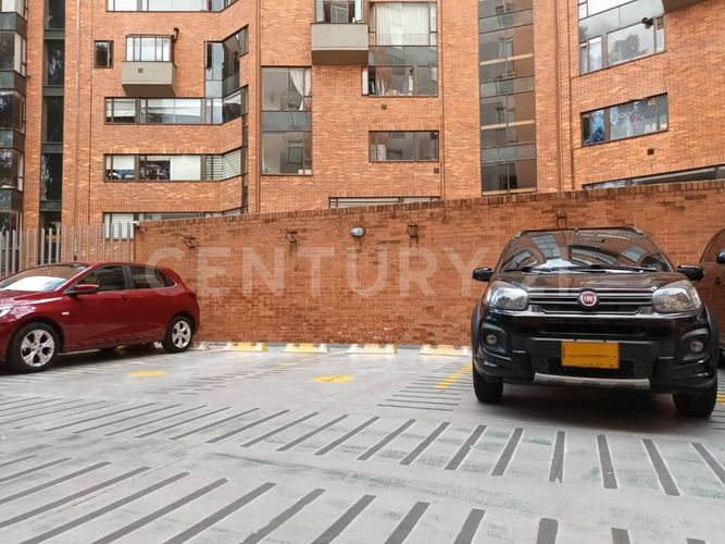 Apartamento en venta en Lagos De Cordoba, Bogotá · foto 10 de 24