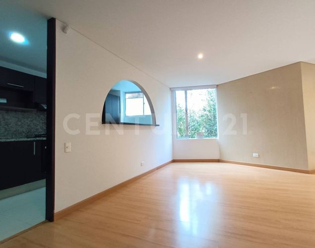 Apartamento en venta en Lagos De Cordoba, Bogotá · foto 15 de 24