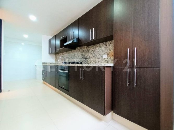 Apartamento en venta en Lagos De Cordoba, Bogotá · foto 16 de 24
