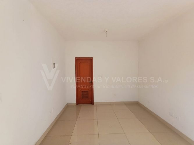 Local en arriendo en Quinta Oriental, Cúcuta, 12 m² · foto 5 de 5