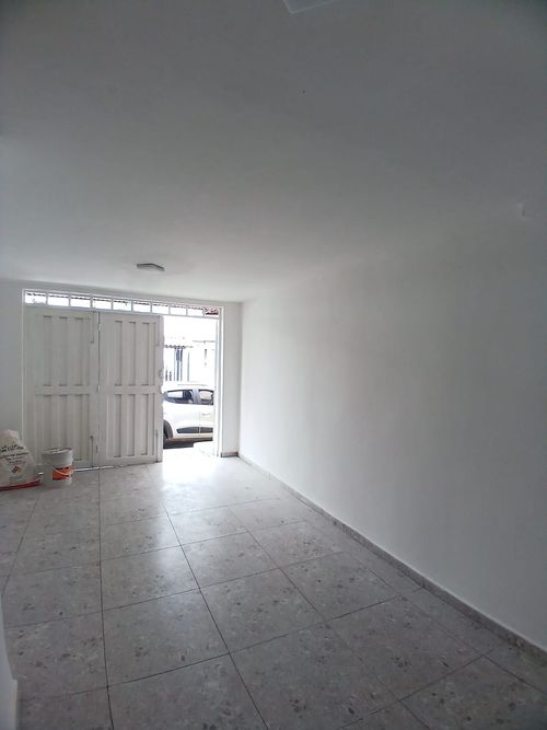 Local en arriendo en San Jose Sur, Pereira, 19 m² · foto 5 de 6
