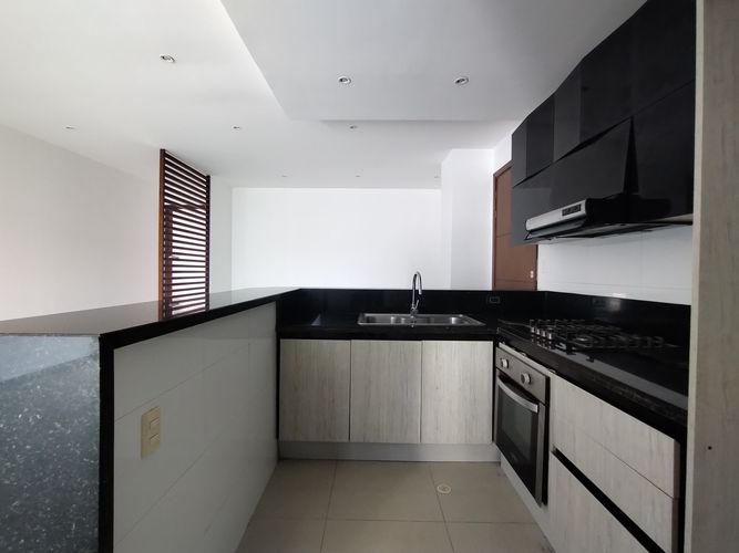Apartamento de 3 alcobas en venta en San Vicente, Barranquilla, 114 m² · foto 5 de 19