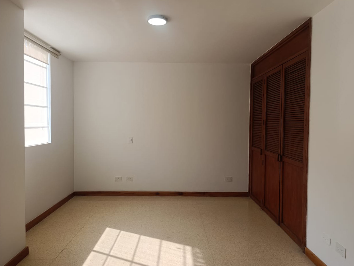 Apartamento en arriendo en El Poblado, Medellín · foto 11 de 14