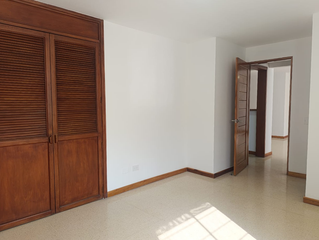 Apartamento en arriendo en El Poblado, Medellín · foto 12 de 14