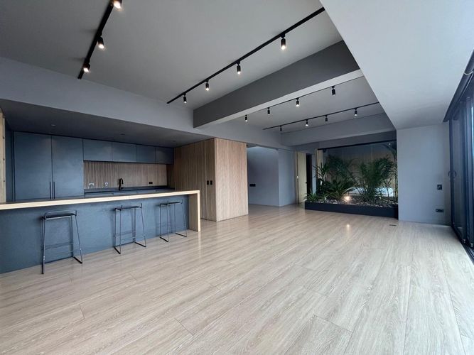 Apartamento de 1 alcoba en venta en El Poblado, Medellín, 249 m² · foto 3 de 18
