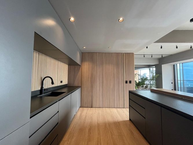 Apartamento de 1 alcoba en venta en El Poblado, Medellín, 249 m² · foto 5 de 18