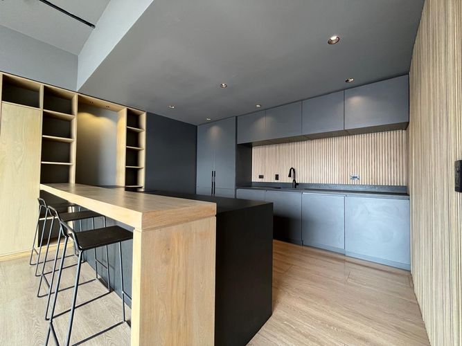 Apartamento de 1 alcoba en venta en El Poblado, Medellín, 249 m² · foto 8 de 18