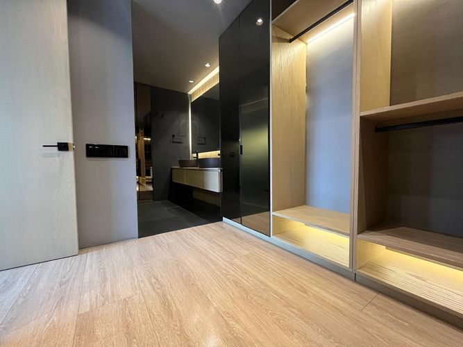 Apartamento de 1 alcoba en venta en El Poblado, Medellín, 249 m² · foto 11 de 18