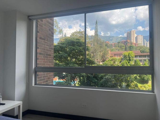 Apartamento de 2 alcobas en arriendo en El Poblado, Medellín, 92 m² · foto 12 de 19