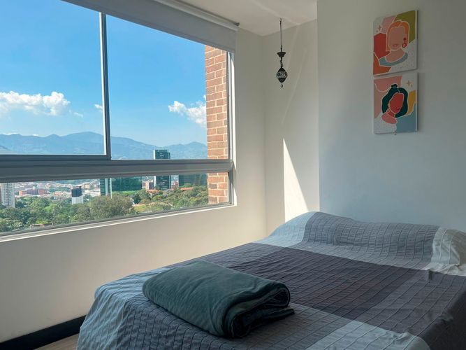 Apartamento de 2 alcobas en arriendo en El Poblado, Medellín, 92 m² · foto 15 de 19