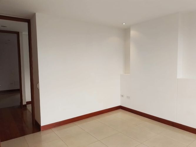 Apartamento de 2 alcobas en arriendo en Loma De Los Gonzalez, Medellín, 112 m² · foto 6 de 18