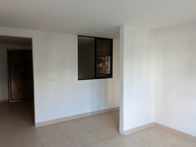 Local en arriendo en Belén, Medellín, 150 m² · foto 2 de 10