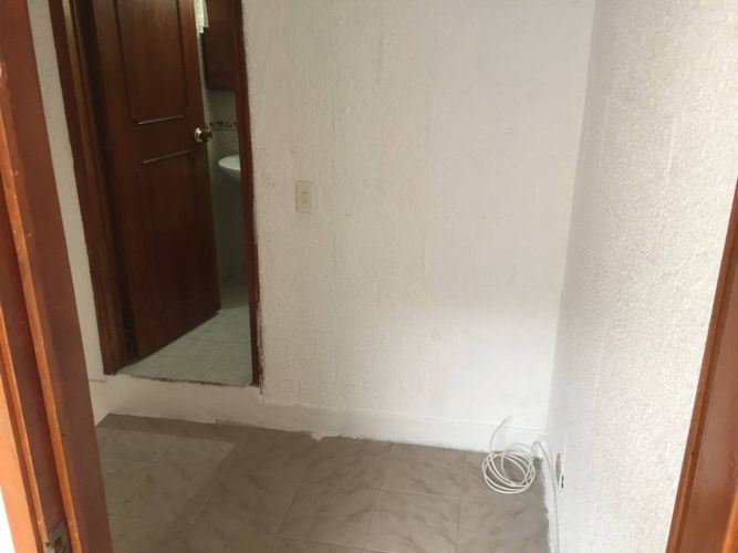 Casa de 2 alcobas en venta en Centro Fontibon, Bogotá, 40 m² · foto 14 de 21