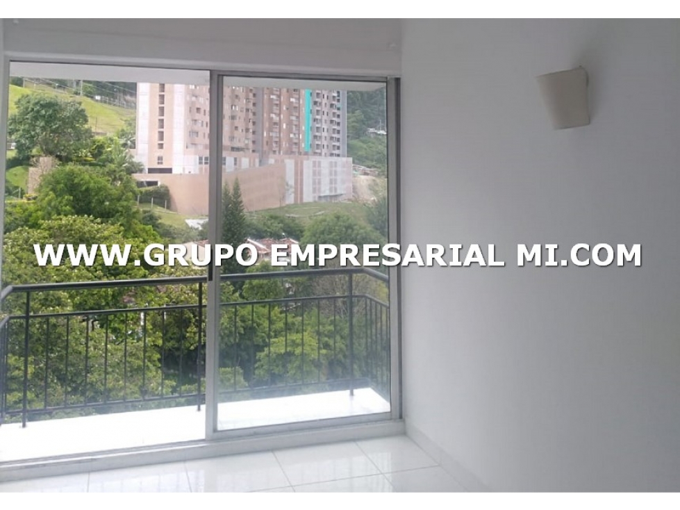 Apartment for sale in El Poblado, Medellín 4
