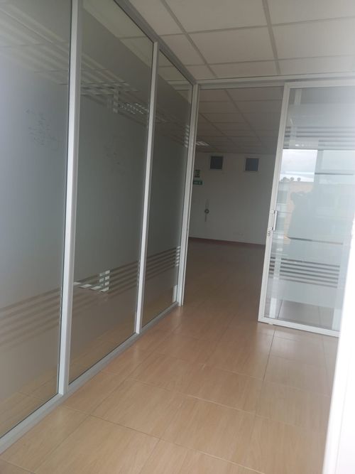 Oficina en arriendo en Siberia, Cota, 45 m² · foto 7 de 13
