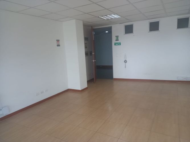 Oficina en arriendo en Siberia, Cota, 45 m² · foto 9 de 13