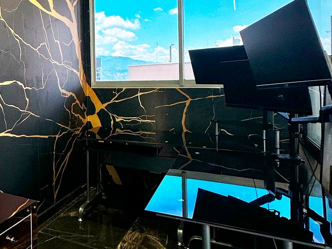 Apartamento de 3 alcobas en venta en El Poblado, Medellín, 269 m² · foto 10 de 10