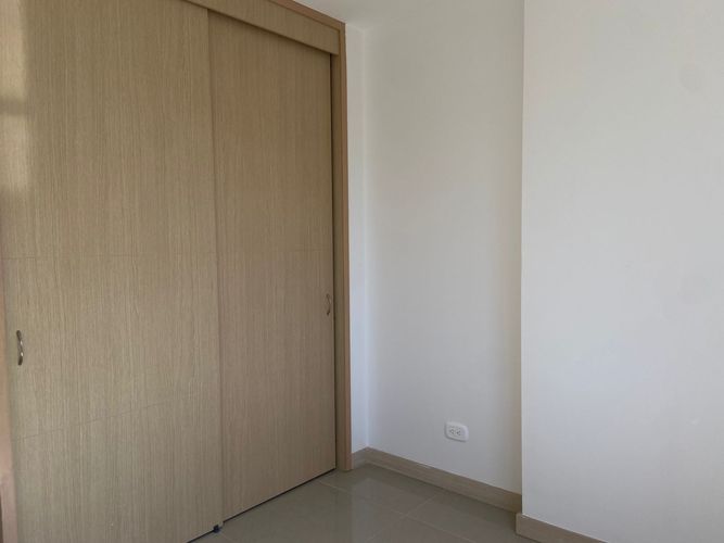Apartamento de 2 alcobas en venta en Tres Esquinas, Sabaneta, 71 m² · foto 7 de 20