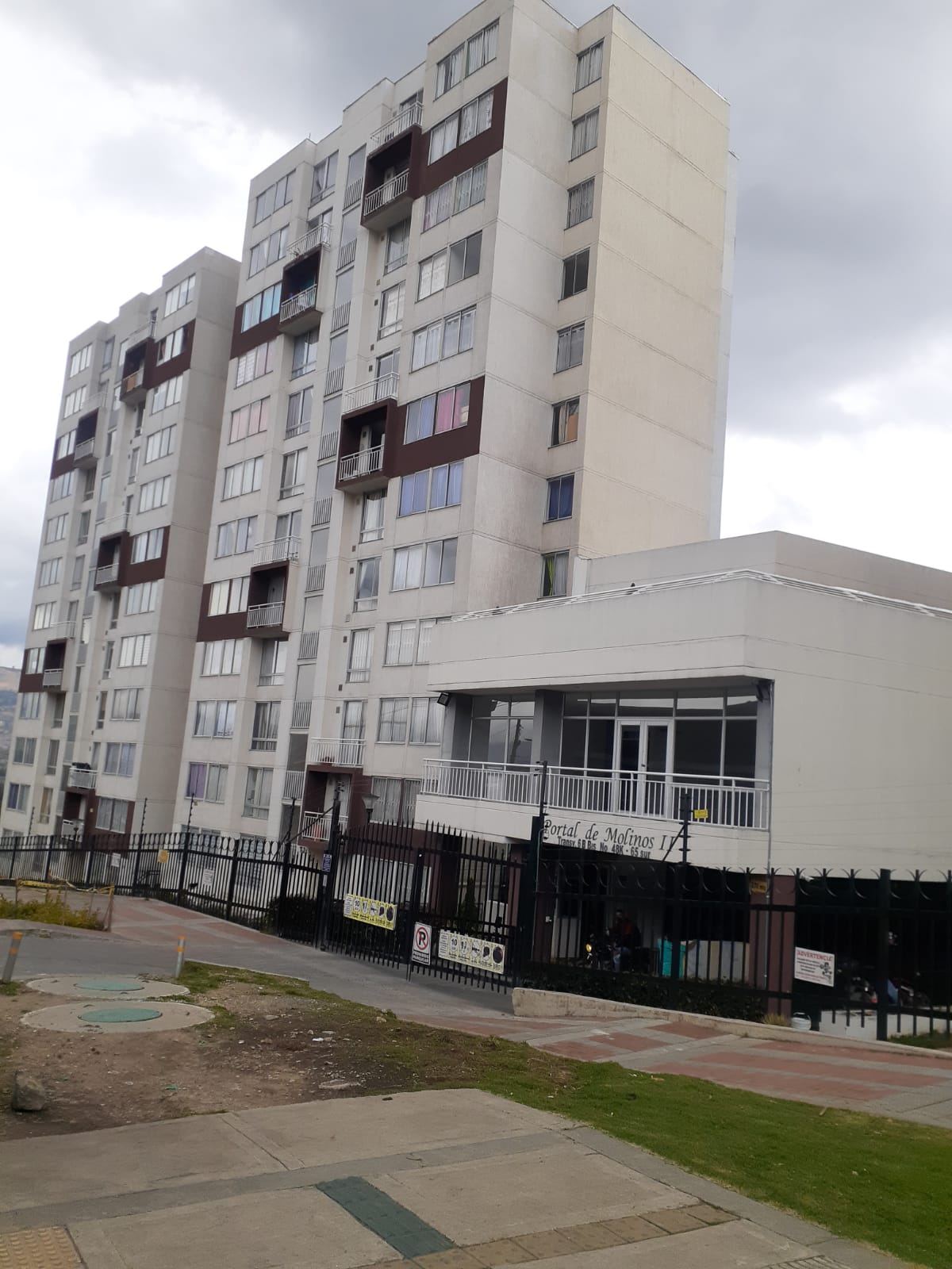 Apartamento en venta en Molinos Del Sur, Bogotá · foto 2 de 22