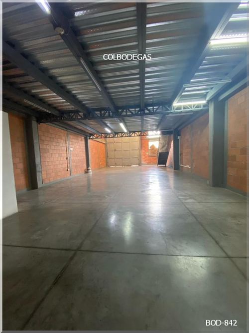 Bodega en venta en Zona Industrial La Popa, Dosquebradas, 250 m² · foto 2 de 24