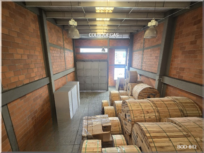 Bodega en venta en Zona Industrial La Popa, Dosquebradas, 250 m² · foto 4 de 24
